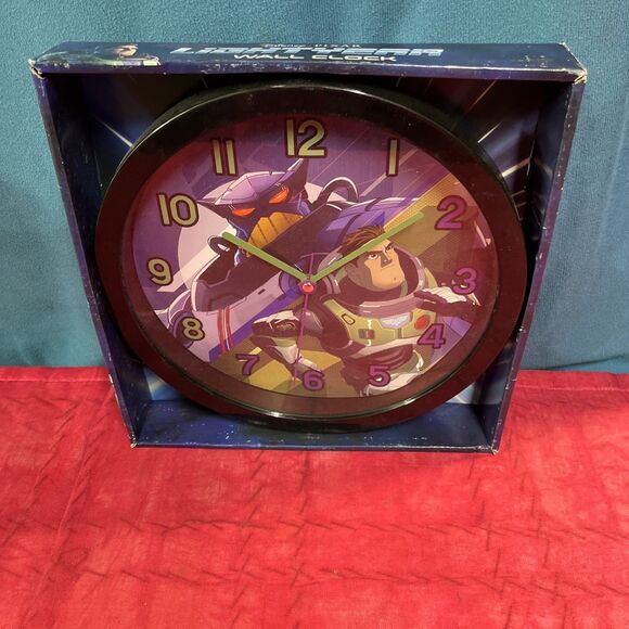 Pinkfong Other - Buzz In Action Wall Clock Toy Story 2 New But No Shrink Wrap